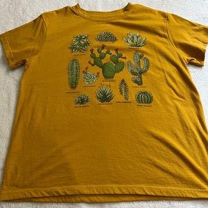 Fifth sun tee size medium